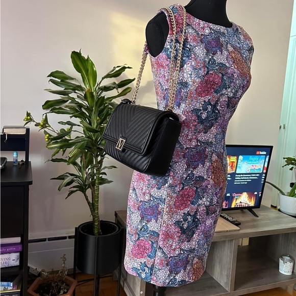 Medium size ladies bag - Picture 5 of 16